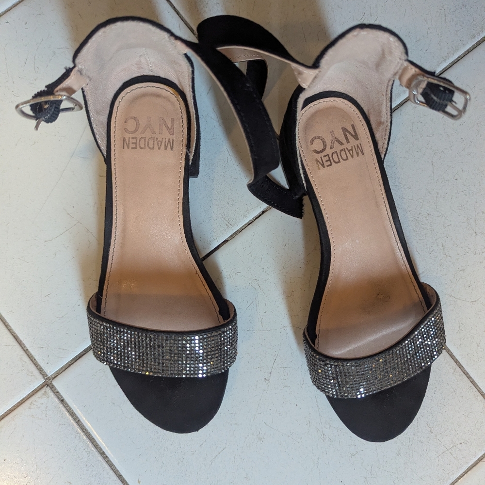 Black and Silver Girls's Fancy Sandals Size 1